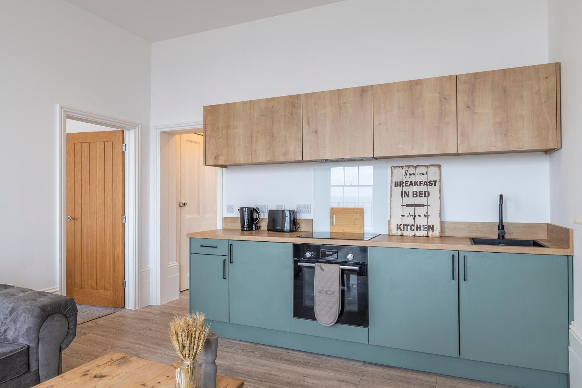 Seaside Serenity: Stylish Sea View Apartments In 荷尼湾 外观 照片