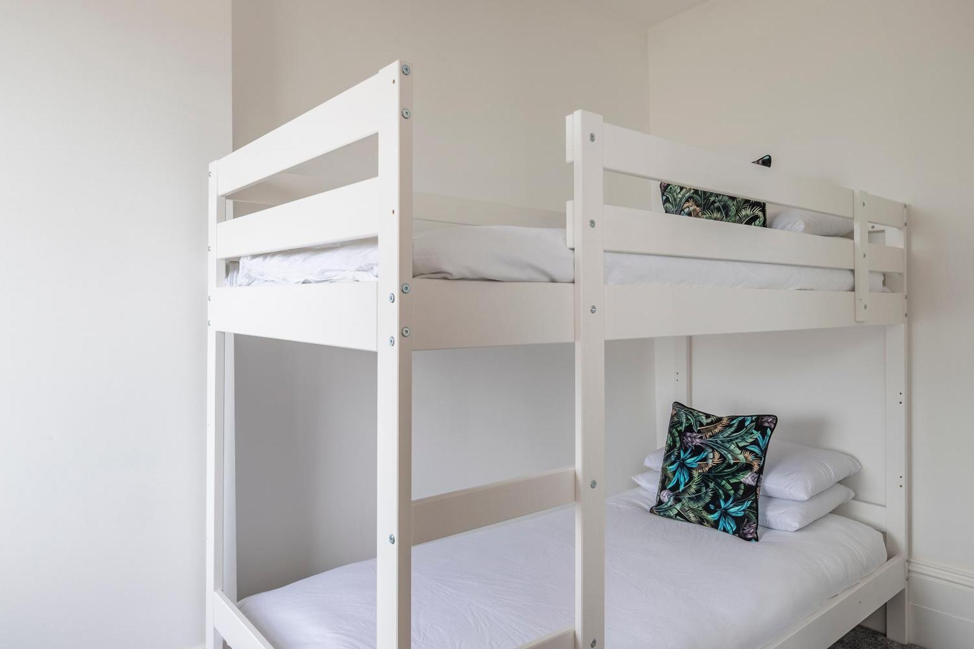Seaside Serenity: Stylish Sea View Apartments In 荷尼湾 外观 照片